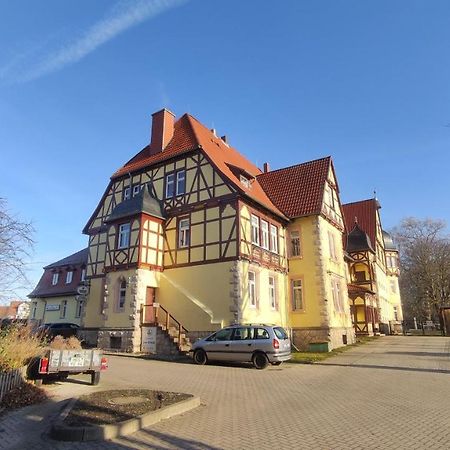 Gasthof "Zum Schloss" Berssel  ภายนอก รูปภาพ